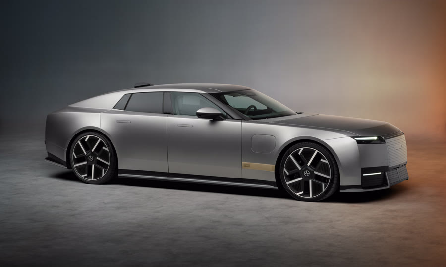 Jaguar Type 01 in Satin Silver
